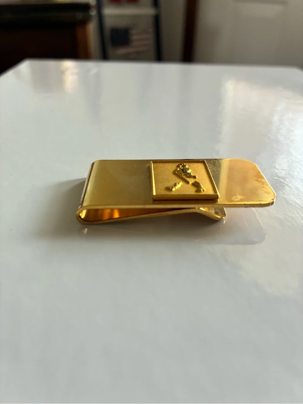 Vintage Gold Money Clip with Runner Emblem - Unbranded
